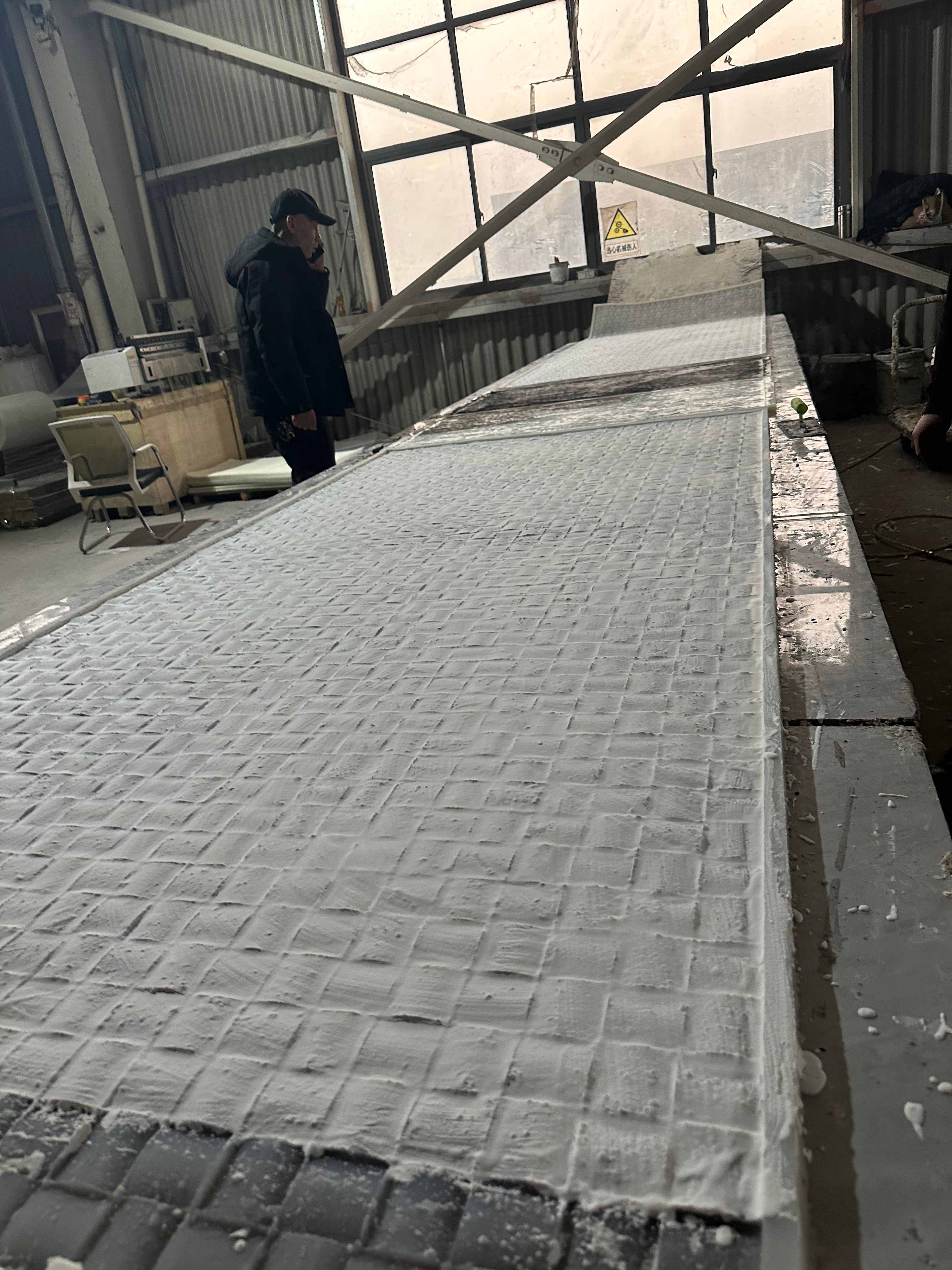 64e212f72636946545efec92fe468b86(1)